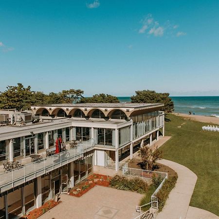Illinois Beach Hotel Zion Екстериор снимка