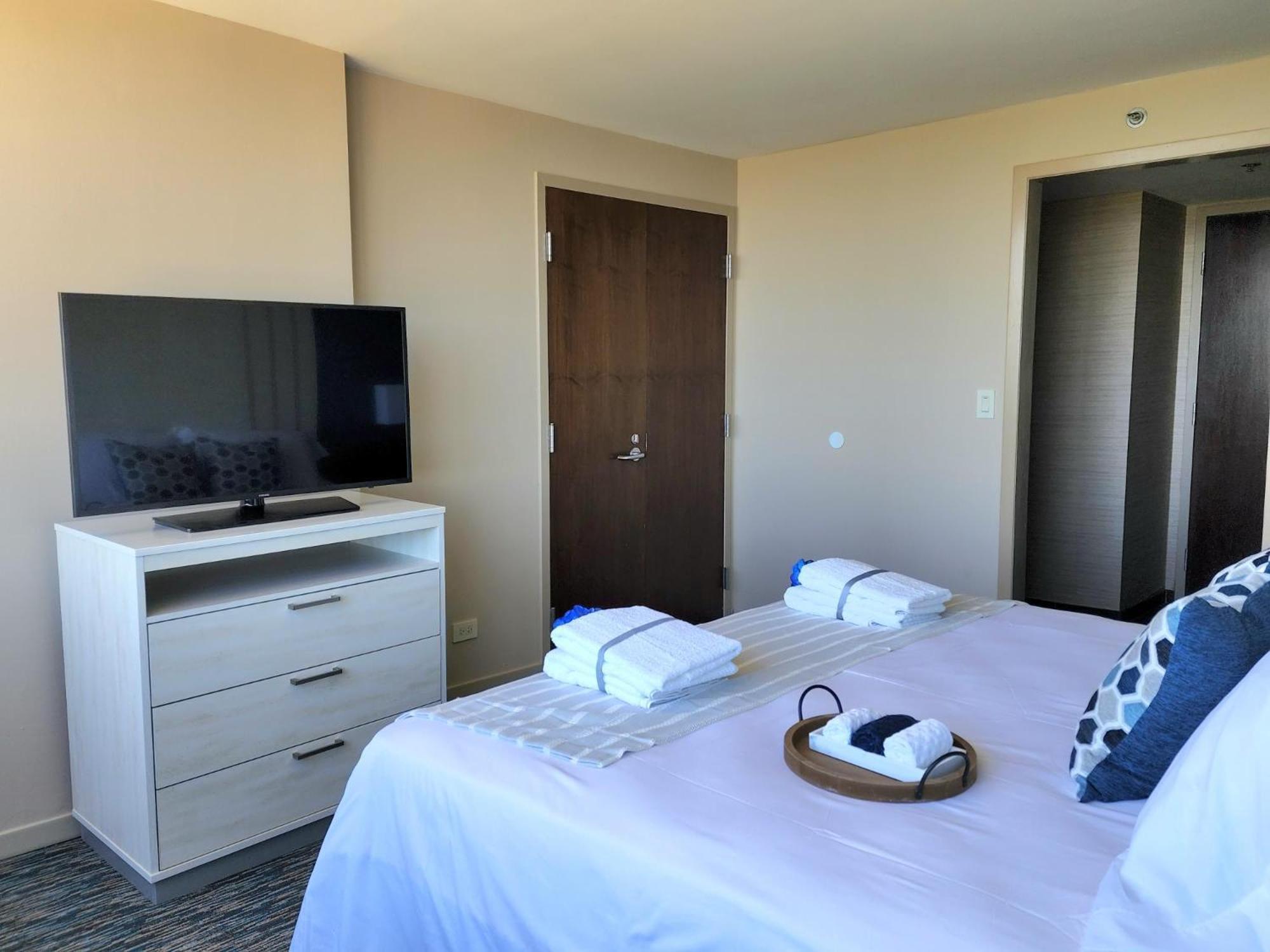 Illinois Beach Hotel Zion Екстериор снимка