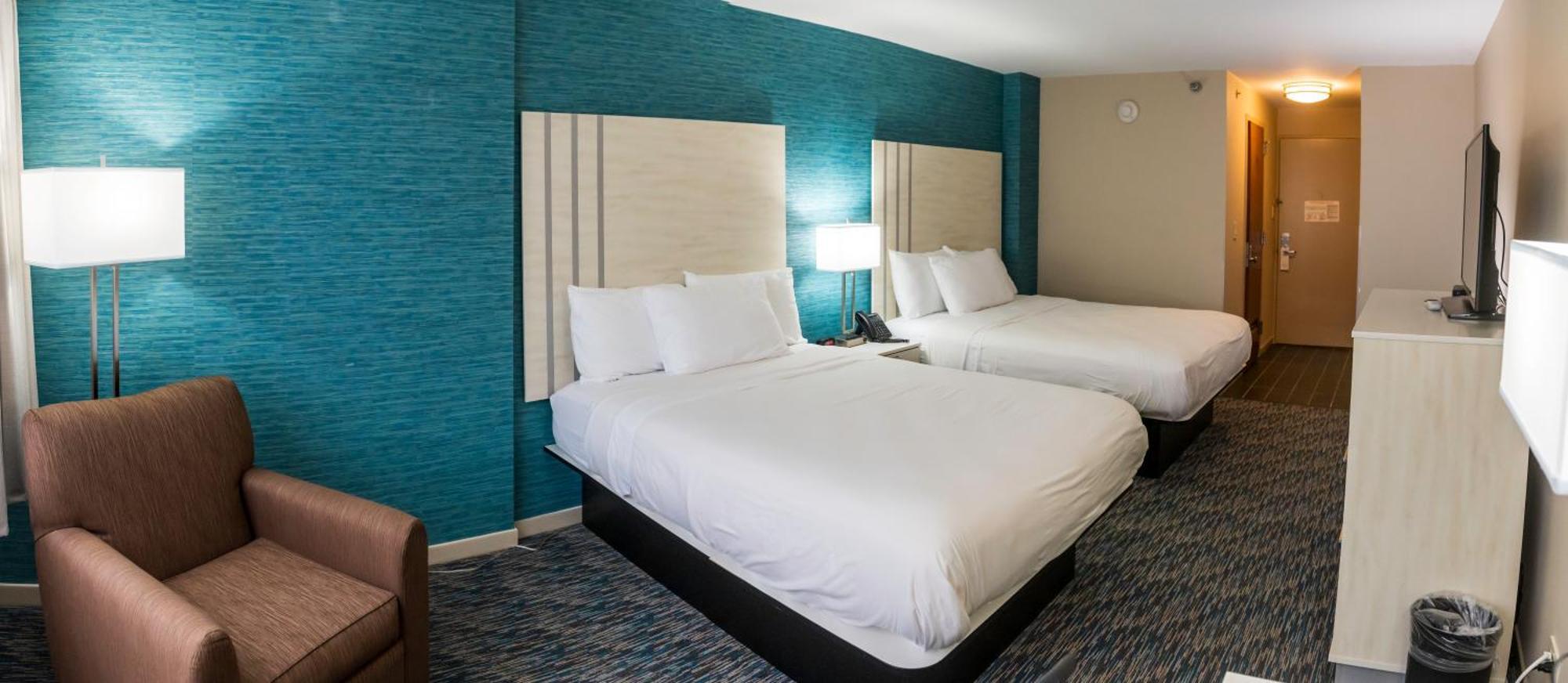 Illinois Beach Hotel Zion Екстериор снимка
